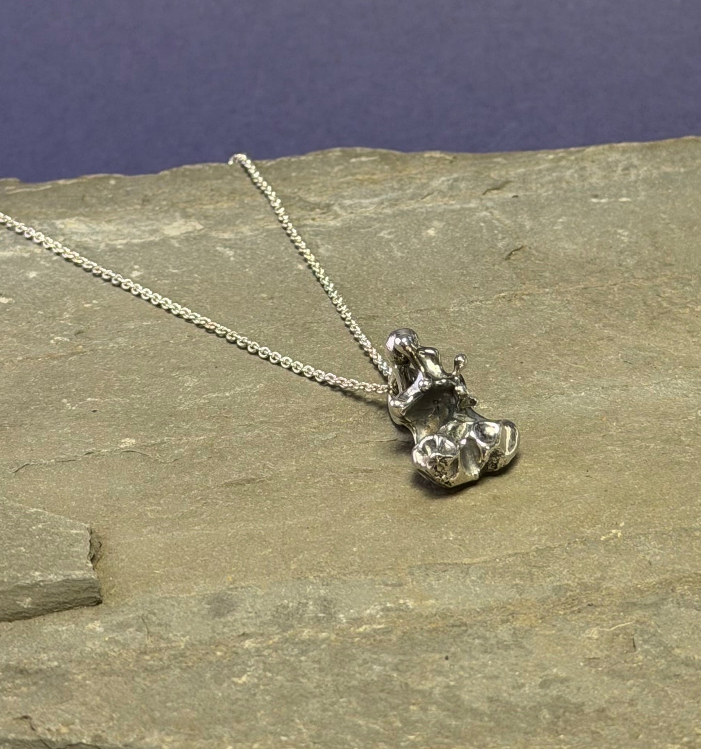Silver molten pendant with molten beaded bale on 16" belcher chain