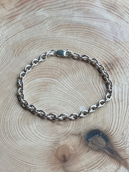 8” silver belcher bracelet on wood