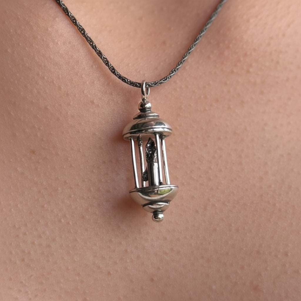 Lantern necklace