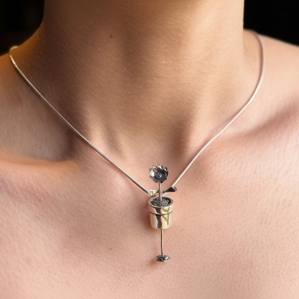 Flower pot necklace on chain